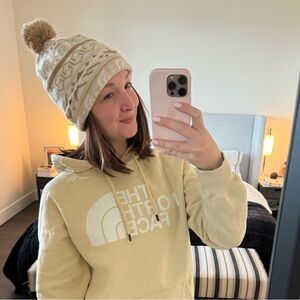 The North Face Women’s Mountain Fairisle Print Hat Gardenia White